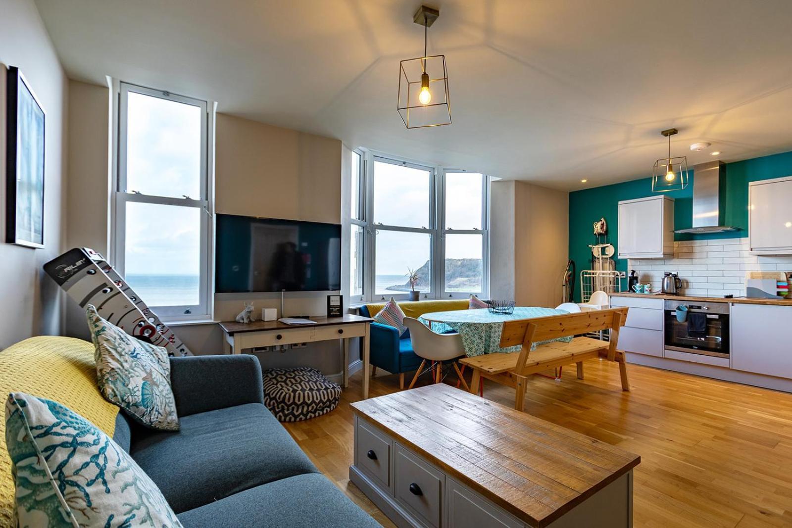 Seaview North Bay Holiday Home Apartment 스카버러 외부 사진